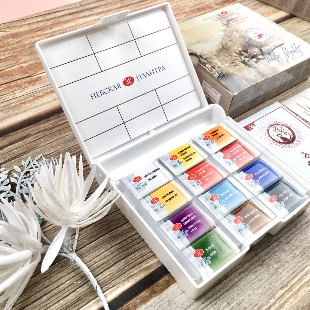 Màu nước White Nights Plastic Travel Box "IWS" version 12 pan