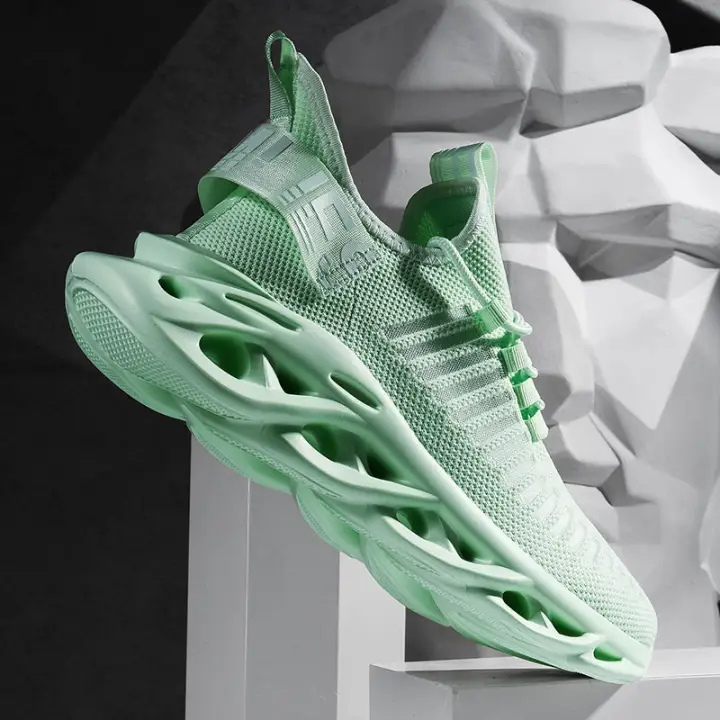 sport shoes for men low price