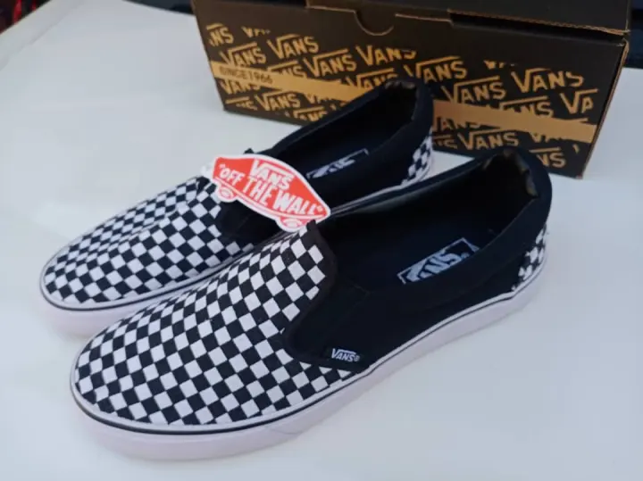 vans old skool checkerboard slip on