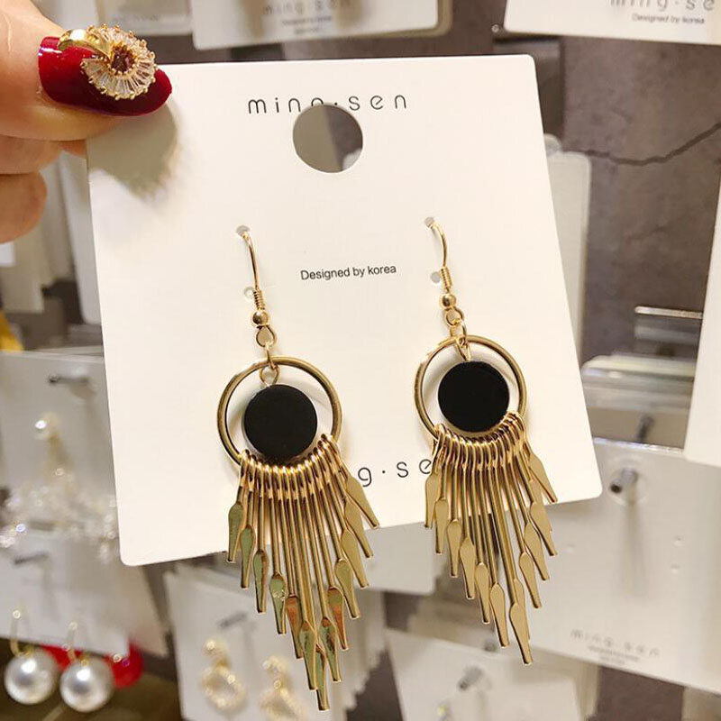 Classic Women Long Earrings Fashion Tassels Earrings Vintage Gold Color Geometric Earring Luxury Dangle Earring Jewelry