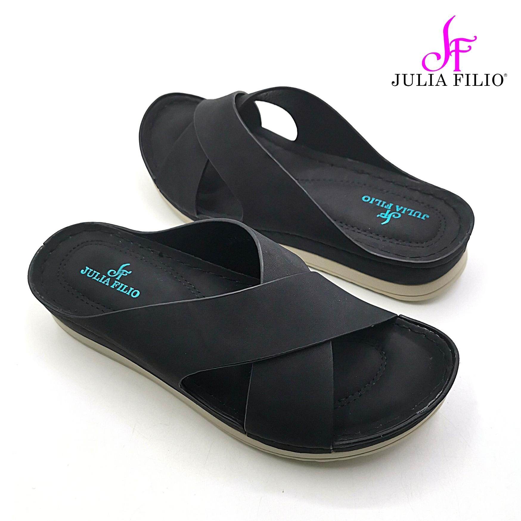yuu julia sandals