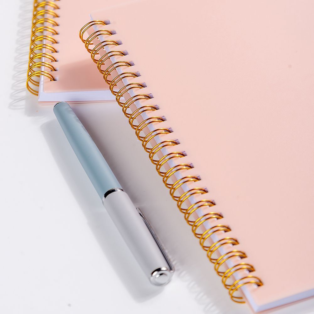 DKVNK DIY PU Leather Organizer Notebook Loose-Leaf Diary Weekly Planner Office School Supplies Ring Binder Planner Notebook A5 Agenda Notebook Notebook Cover Binder Cover