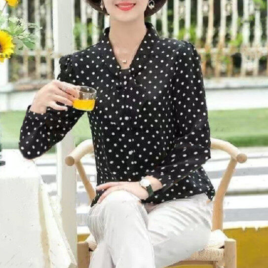 Summer Middle-aged Fashion Age-reducing Seven-point Sleeve T-shirt Women's Thin Chiffon Bottoming Polka Dot Shirt Top
