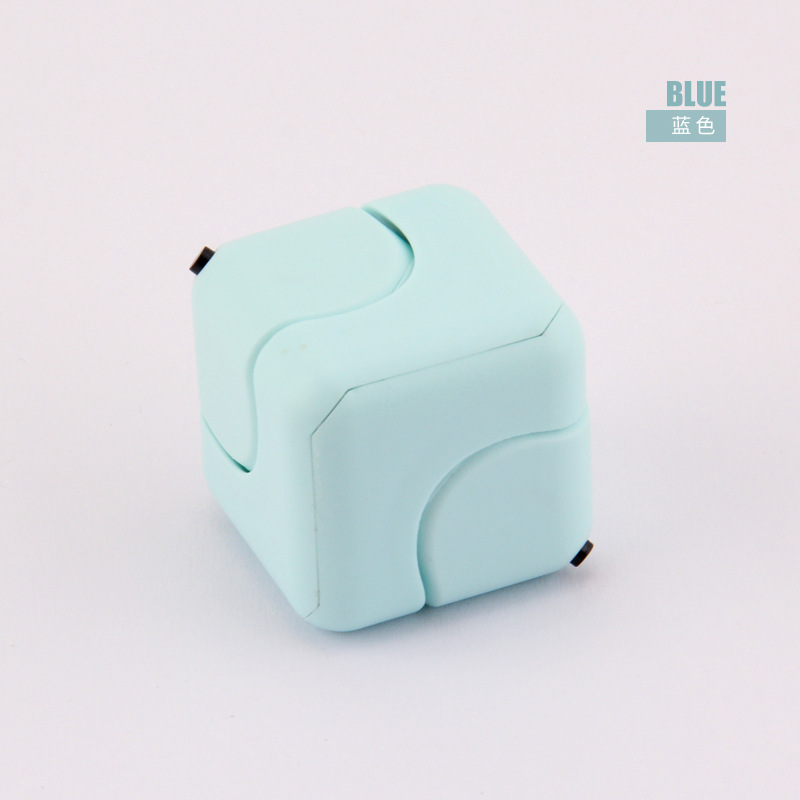 LEADINGSTAR Magic Cube Shengshou legend Stickerless Magic Cube 5x5x5/4x4x4/3x3x3/2x2x2 Cubing Classroom Macaron Speed Cube toy Whirlwind Fingertip Gyro Dice Square Finger Gyro Decompression Rubik'S Cube Finger Toy