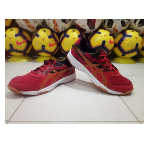 kasut badminton asics 2019