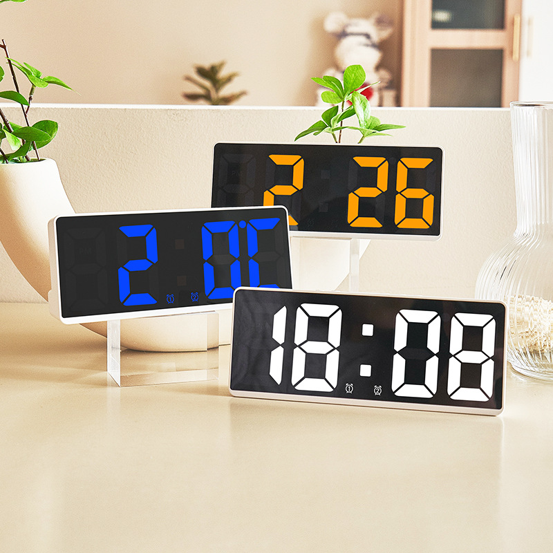 Two sets of alarm clock simple LED clock large screen digital clock bedroom bedside clock Korean version of the fashion clock
