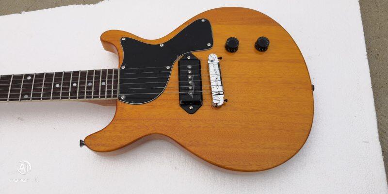 flat single P90 pickups junior level electric guitar Malaysia
