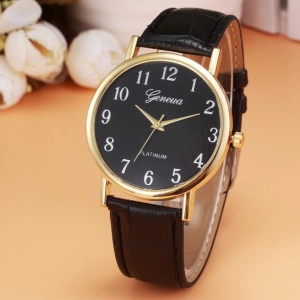 ภาพหน้าปกสินค้าHome Sport กันน้ำ Precision Retro Design สายหนังนาฬิกาอนาล็อค QUARTZ นาฬิกาข้อมือ ซึ่งคุณอาจชอบราคาและรีวิวของสินค้านี้