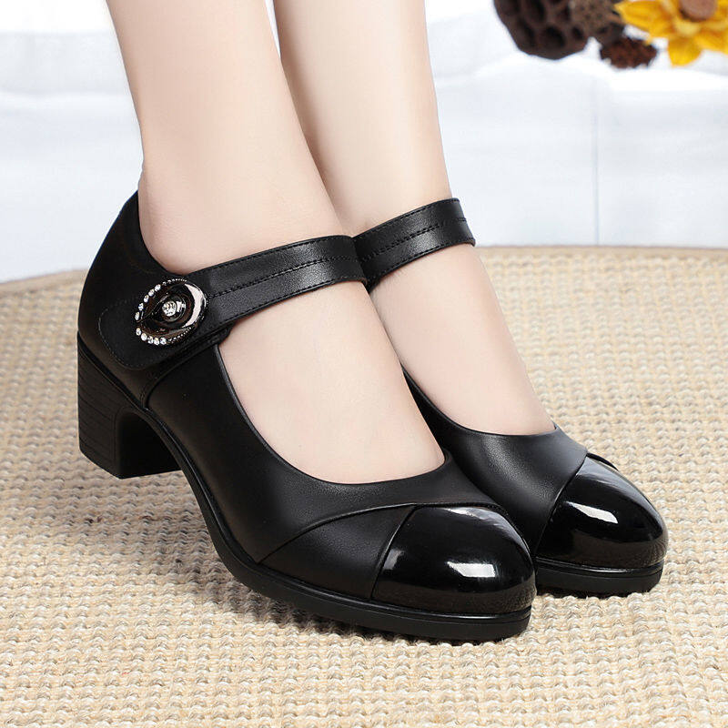 Ready Stock A Pair of High-heeled Leather Shoes for Women That You don't Want to Change After Wearing Back Strap