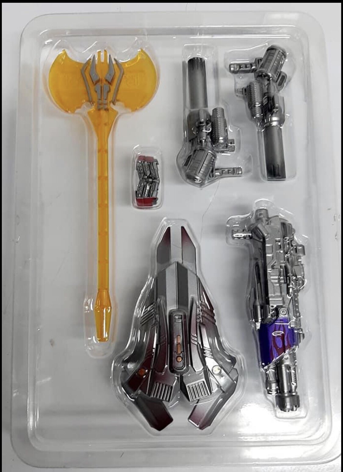 1pcs Transformers Optimus Prime with Accessories Action Figure Deformable Plastic Model Toys for Boys Model Birthday Gifts for Kids Collections 18cm