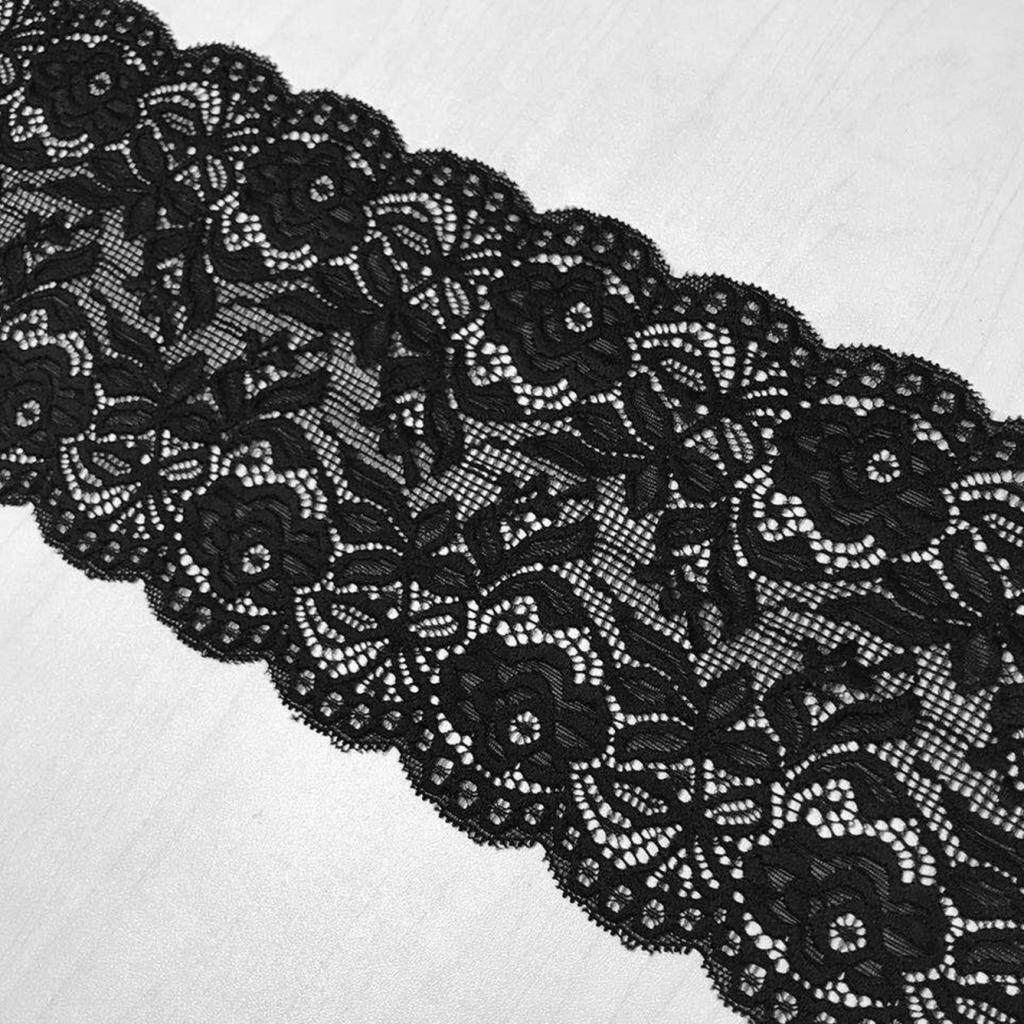 large lace ribbon