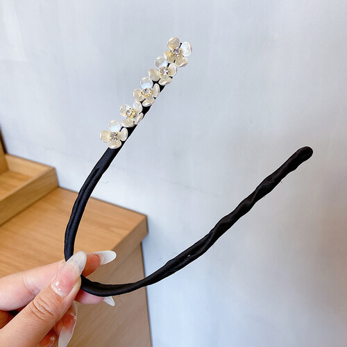peal hair clip for women