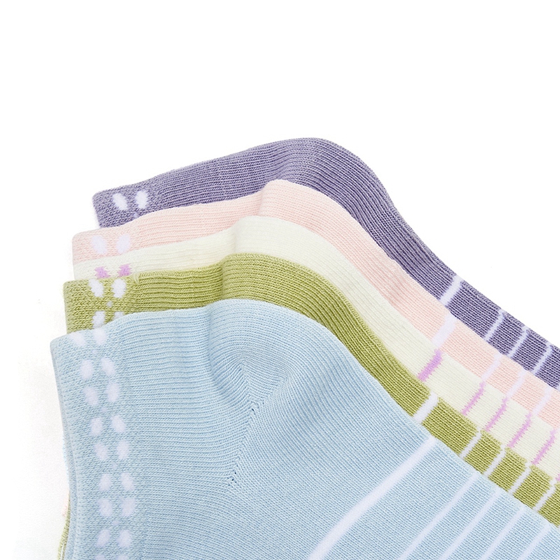 Xtep Women's Socks Comfortable Breathable Low Cut Socks (Three Pairs) 877138550053