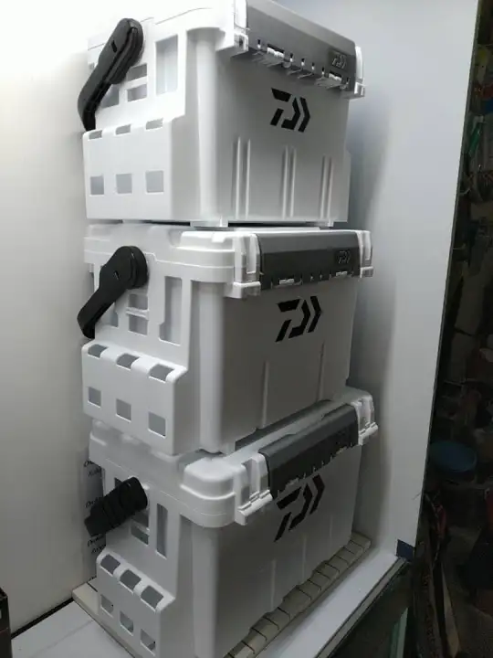 daiwa tackle box