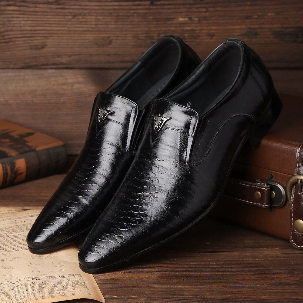 Sleek Pointed Dotted Oxfords Men's Executive Dress Shoes