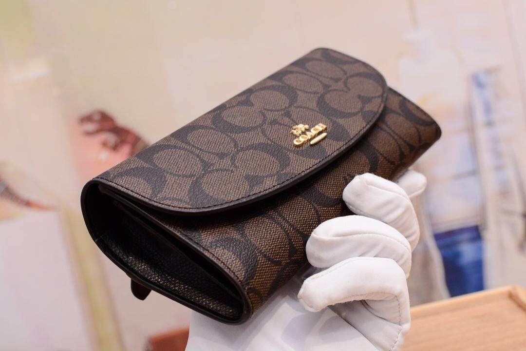 Coach_ multi-card long wallet, separate change bag can be taken out very convenient and practical section number 52601, size: 20/10/3