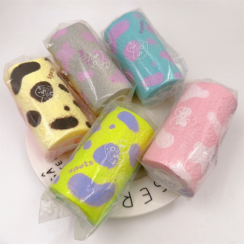 PU Slow Rebound Squishy Egg Roll Decompression Soft Simulation Cake Office Decoration Toy Decompression Toy