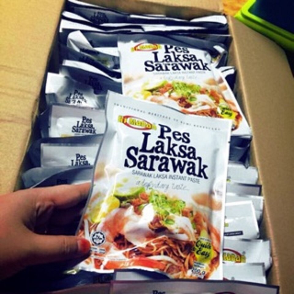 200GRAM] PES LAKSA SARAWAK HJ MANAN / SARAWAK LAKSA HJ MANAN SAUCE 