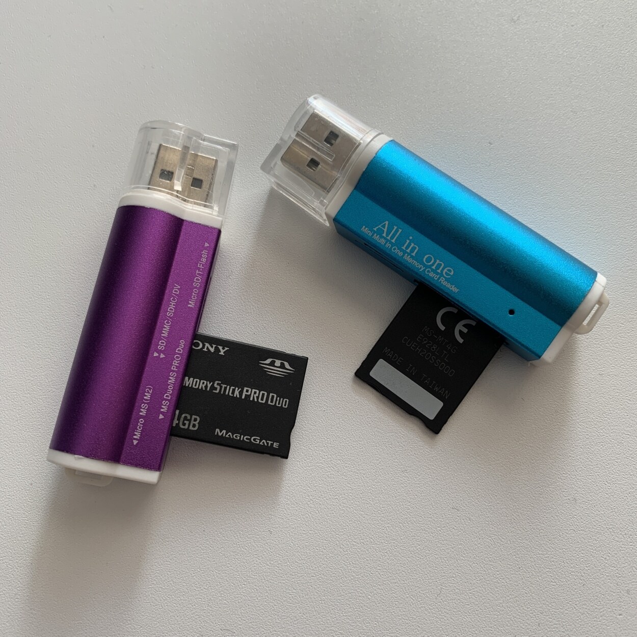 Suitable for Sony camera card reader CCD card machine card reader Sony MS memory stick memory SD card reader