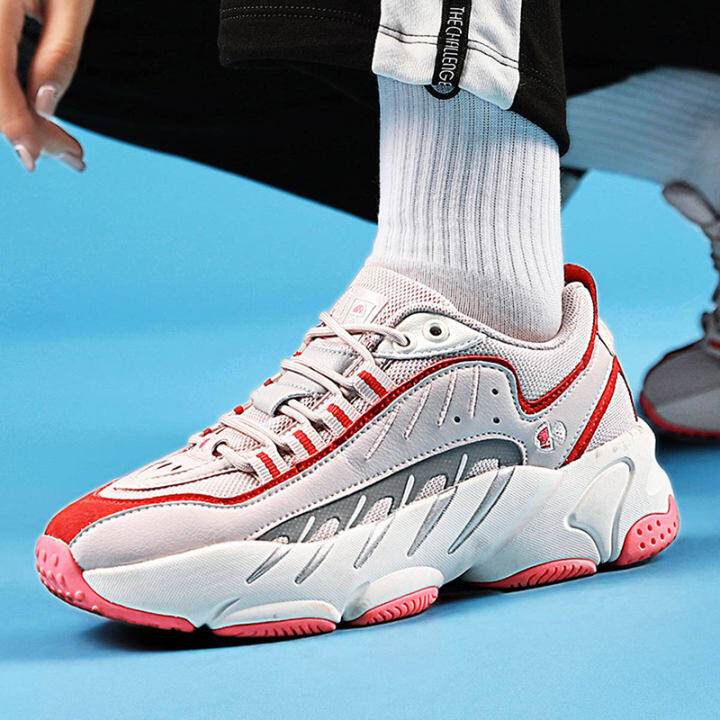 female champion shoes