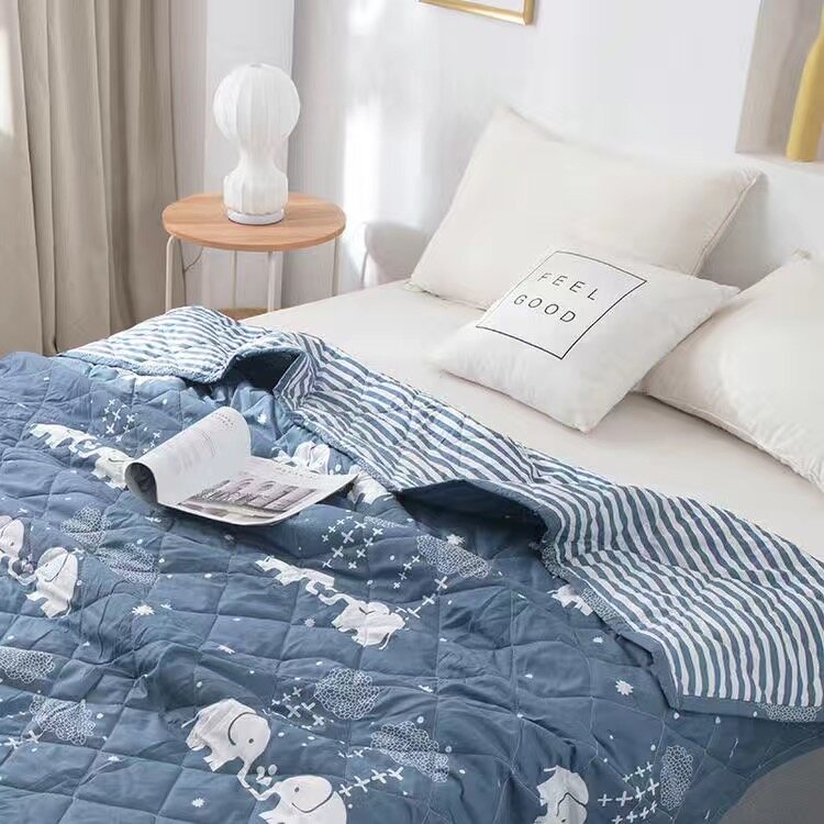 Summer Air Conditioning Comforter Blanket Double Single Thin Duvet Rinsing Machine Washable Quilt Student Dormitory Character Design Quilts