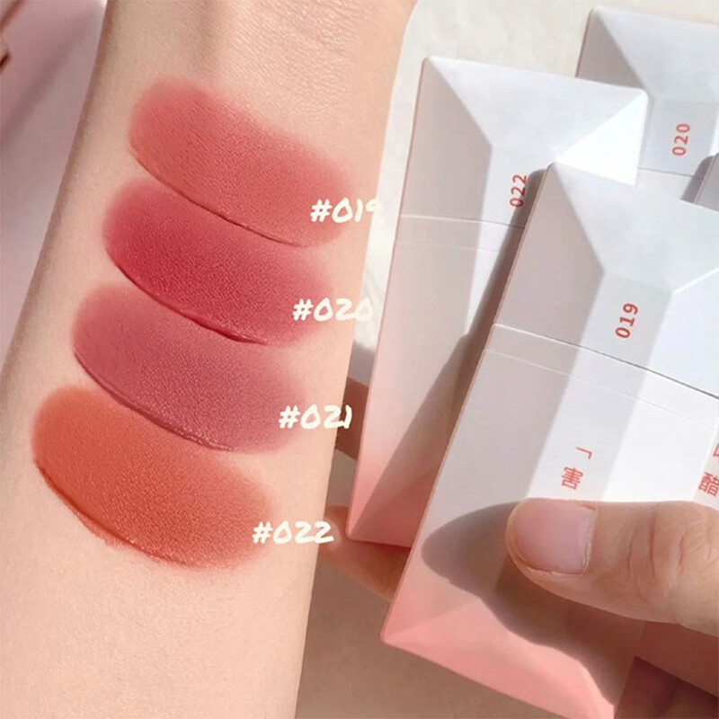 【BeautyMalls】 1 Thỏi Son Kem Lì Son Kem Lì