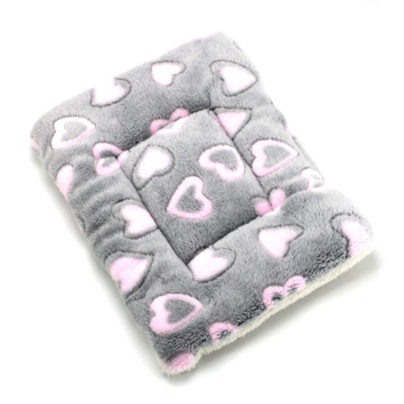 Flannel Thickened Pet Soft Fleece Pad Pet Dog Cat Blanket Bed Mat For Puppy Chihuahua Cushion Home Rug Keep Warm Sleeping Cover S,M,L,XL