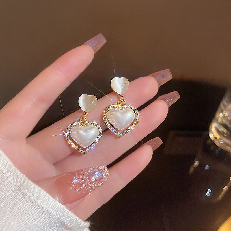 WHC Jewelry 2022 Latest Sparkling Diamond Heart Pearl Earrings for Women Luxury Design