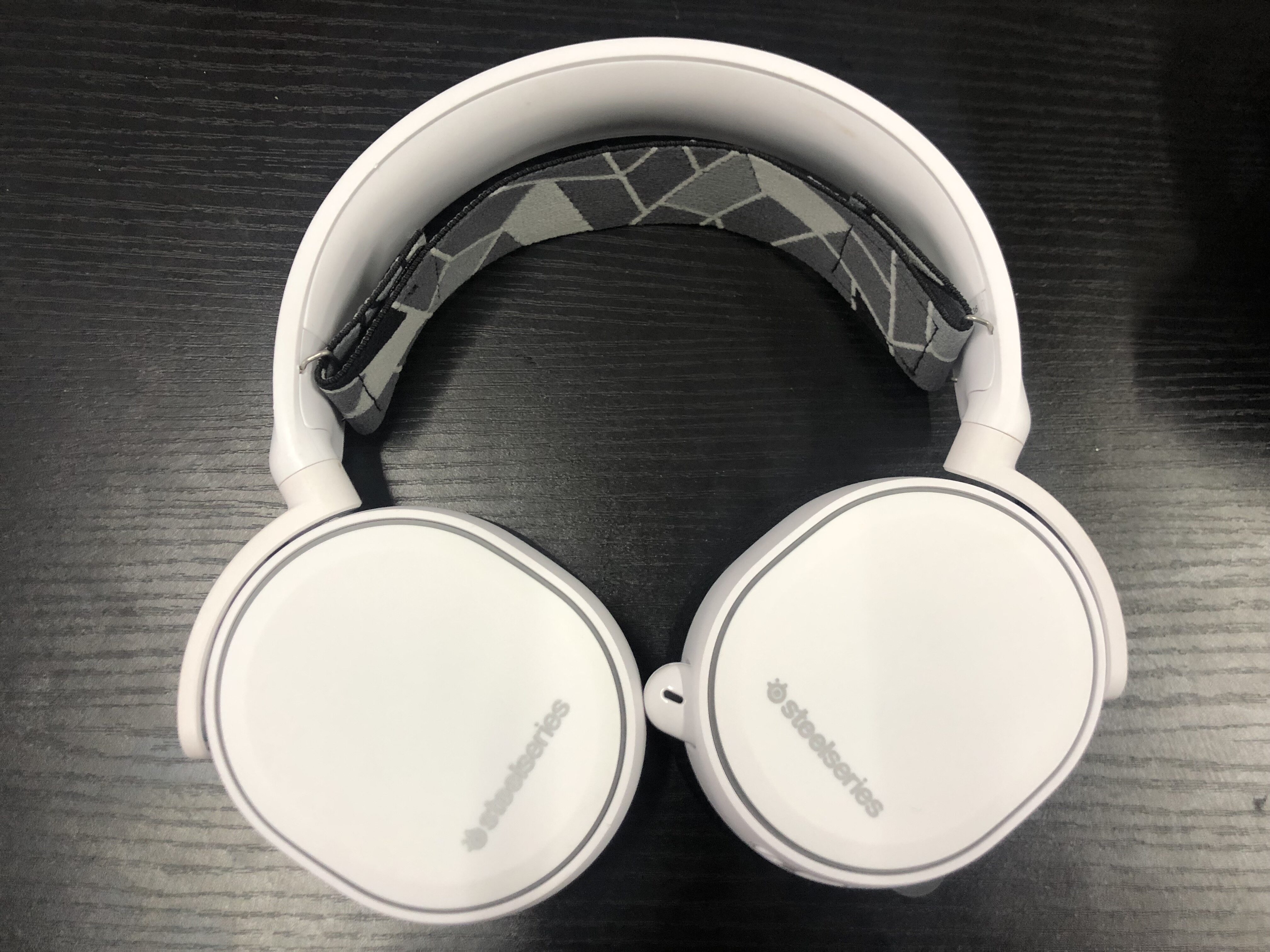 steelseries arctis 5 csgo