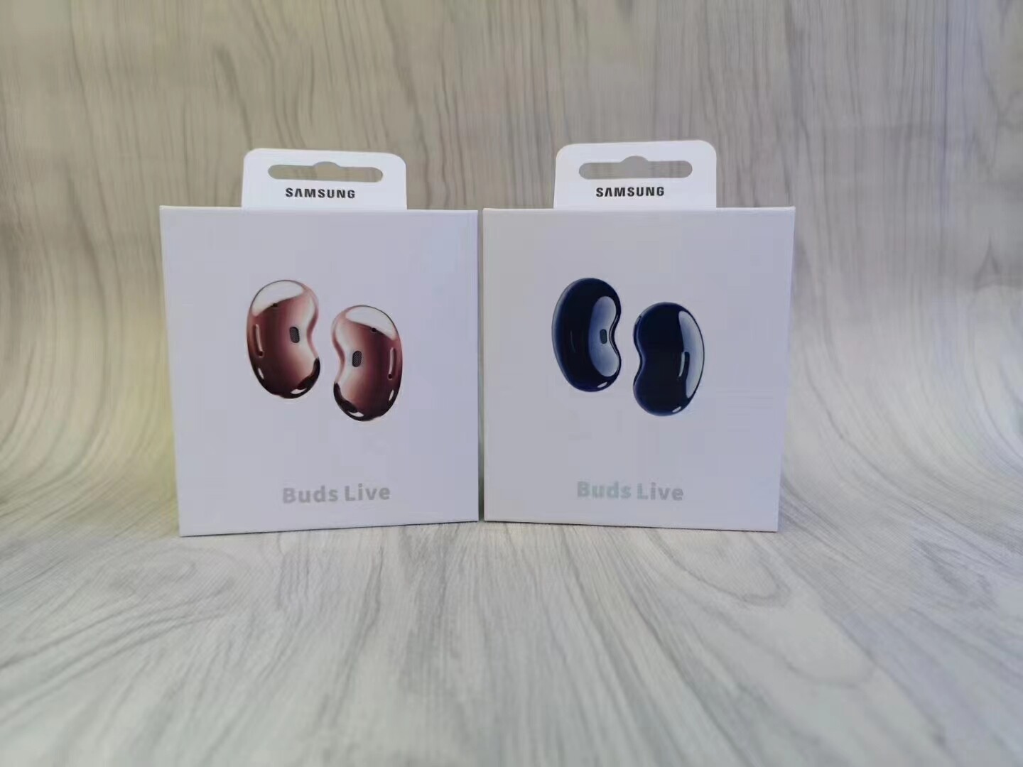 Tai Nghe Không Dây Samsung Galaxy Buds Live Khử Tiếng Ồn Chủ Động