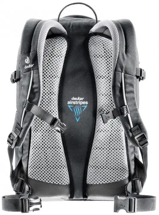 deuter giga daypack