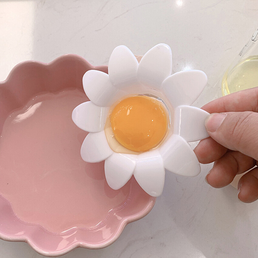 Cute Flower Design Plastic Egg Separator, Egg White Yolk Divider Kitchen Gadgets Baking Tools Egg Extracto