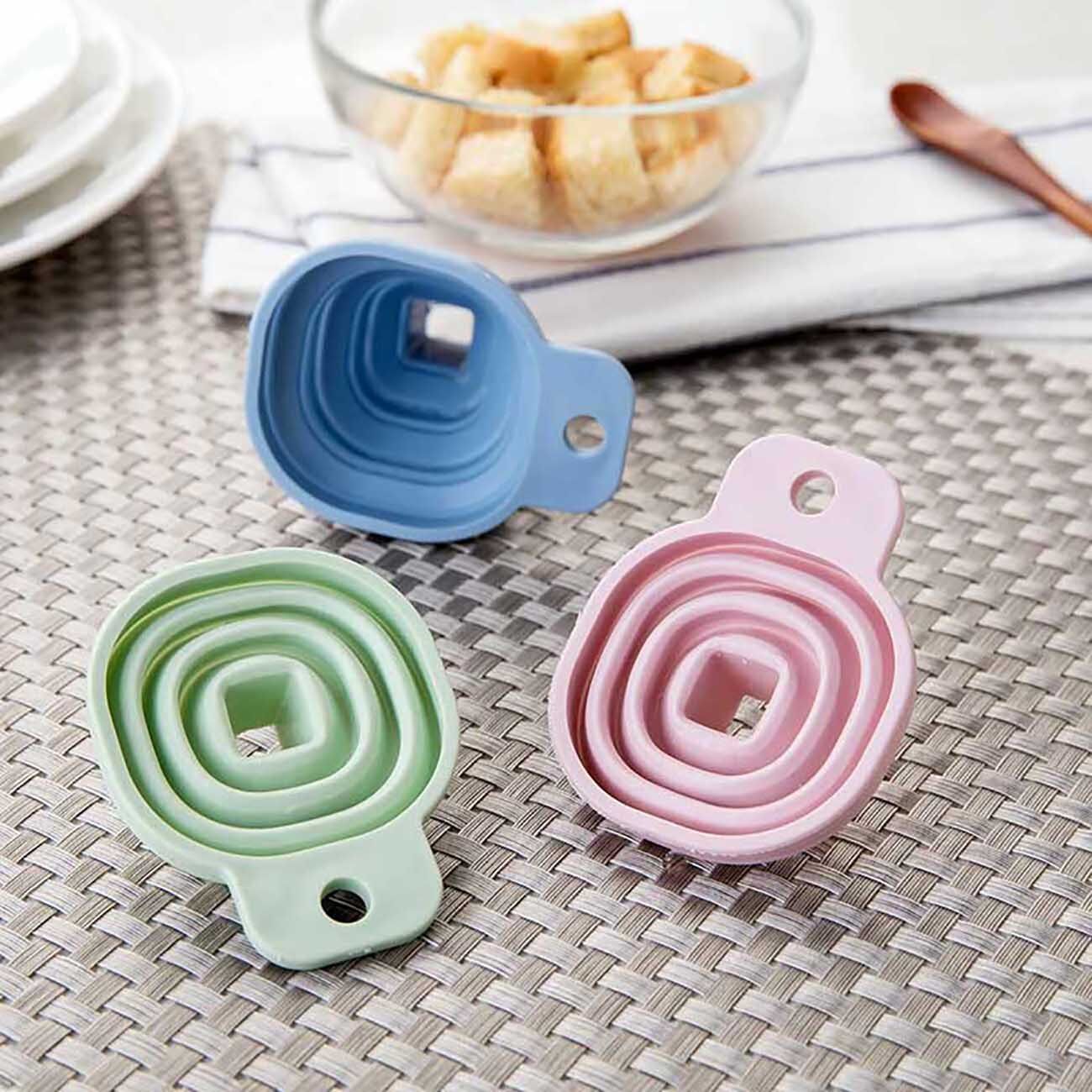 Phễu Nhỏ Bằng Nhựa Công Cụ Pha Chế Chất Lỏng Nhà Bếp Phễu Dầu Nhỏ Có Thể Gập Lại