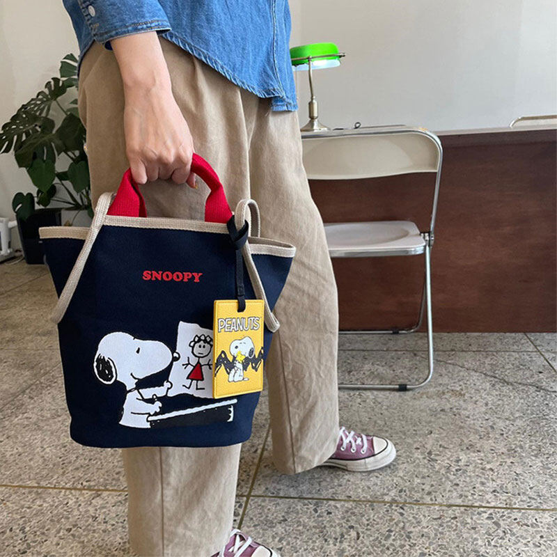 ELACCENT korean canvas ladies shoulder bag Cartoon Snoopy large capacity bag casual tote bag personalized versatile tote bag