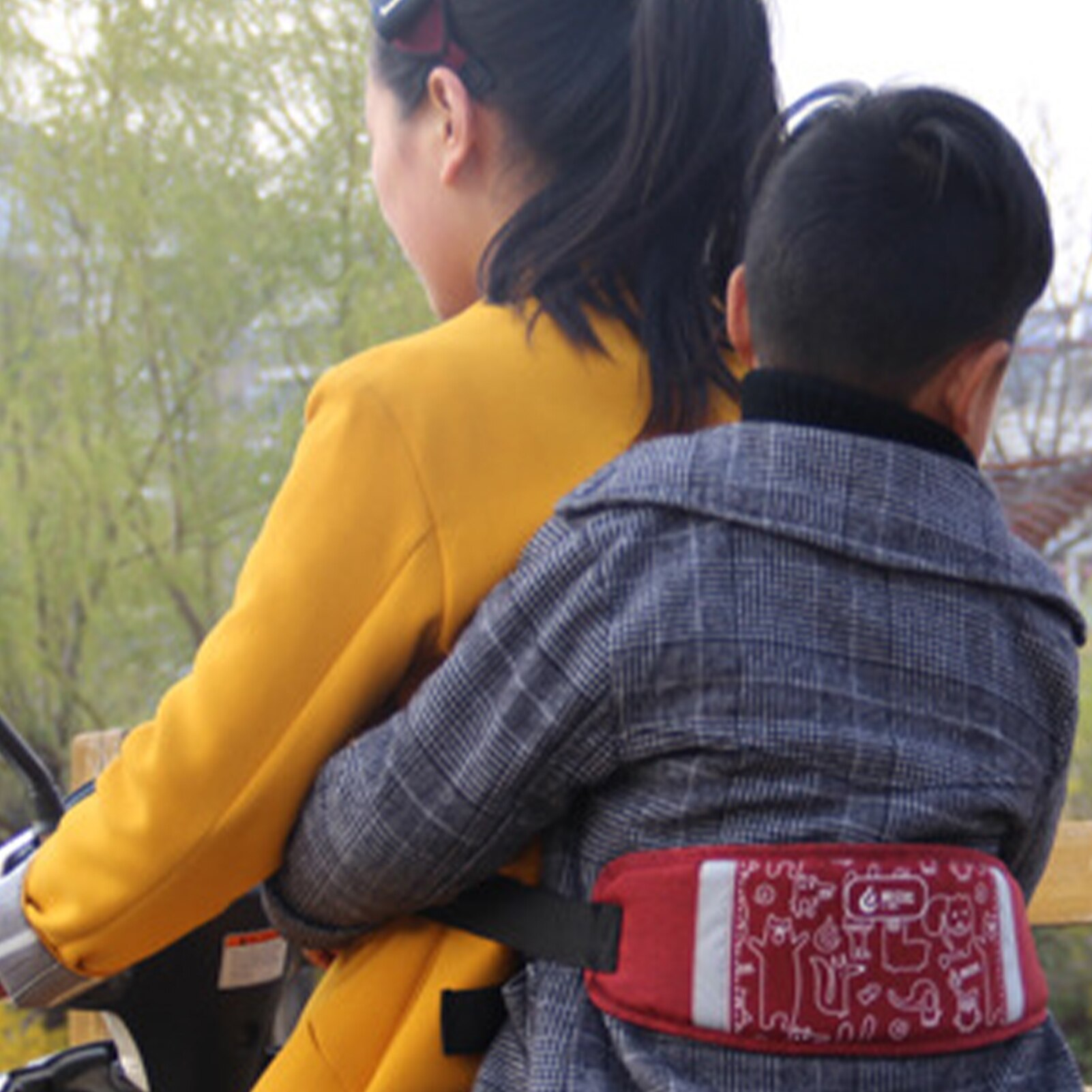 Đai Xe Máy Cho Trẻ Em Đai An Toàn Đi Xe Máy Thoải Mái Dây Đeo Bụng Lái Xe Máy Cho Trẻ Em Điều Chỉnh Được Công Thái Học
