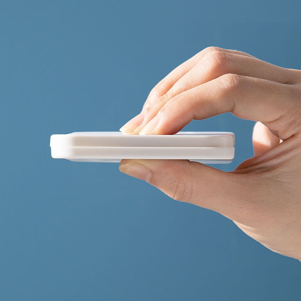 CNMF Tissue box accessories automatically raise spring support