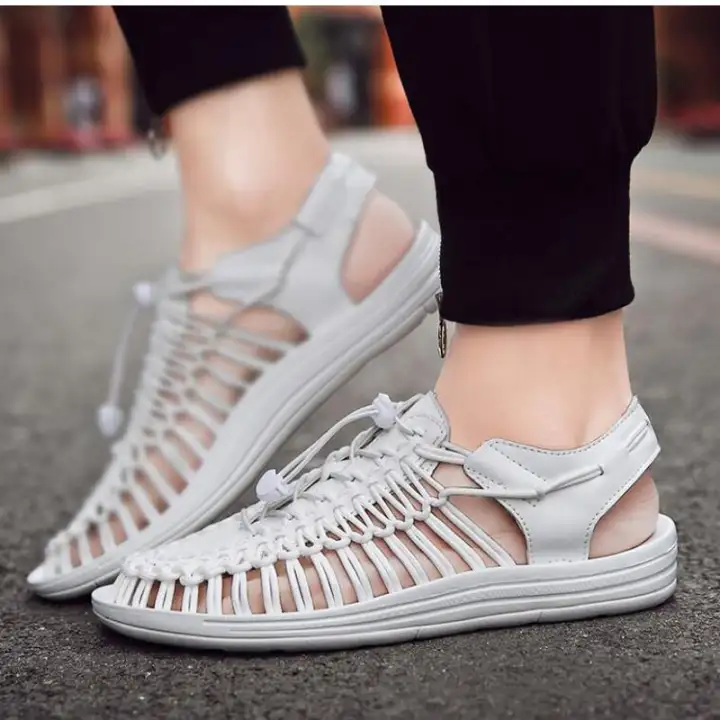 casual beach shoes