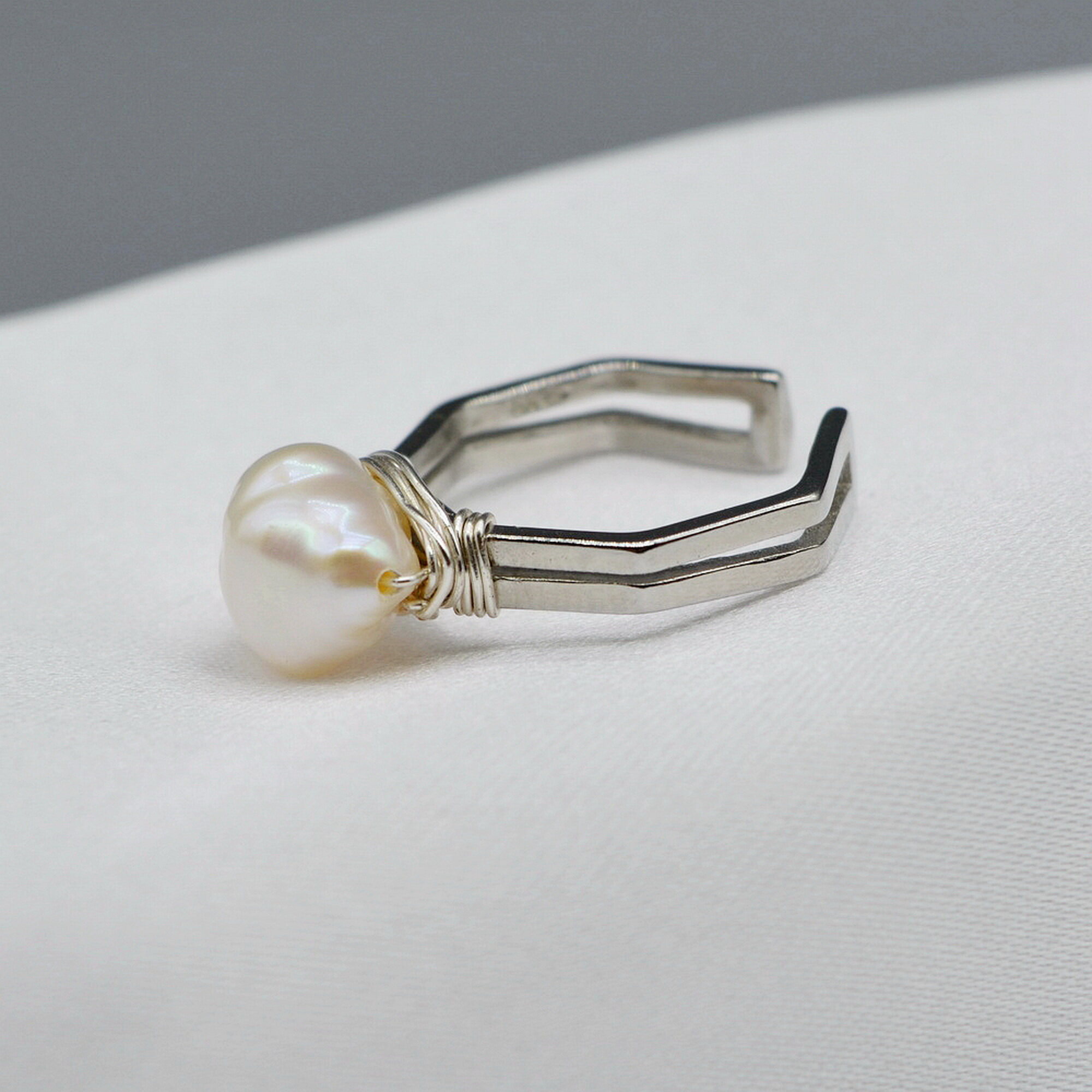 2022 girl ring white natural freshwater pearl open silver ring handmade small pearl silver wire braided ladies ring