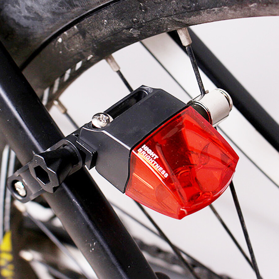 wheel powered bike light