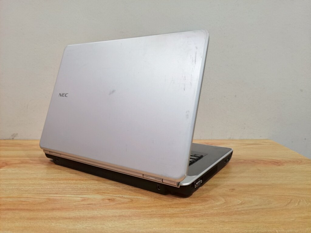 【GW期間も発送いたします】ノートパソコン NEC Versa-Pro VA-9 PC-VY22MAN7MJR9 Celeron(R)900 Windows7Pro搭載 