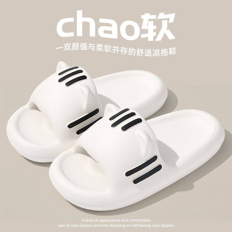 QiaoYiLuo sneakers&Chunky Sneakers with minimalist , light and airy and it has low top round toe for women