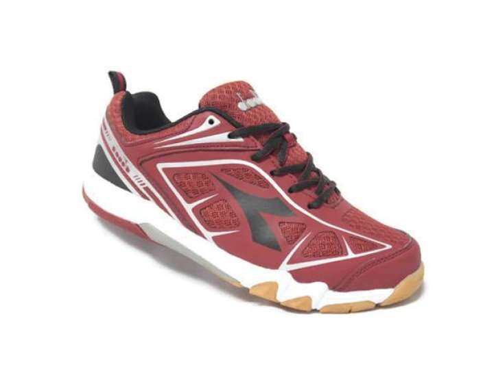 diadora badminton shoes