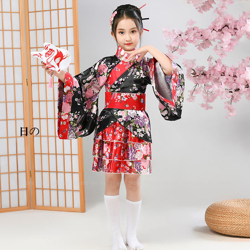 Short japanese 2024 kimono dress