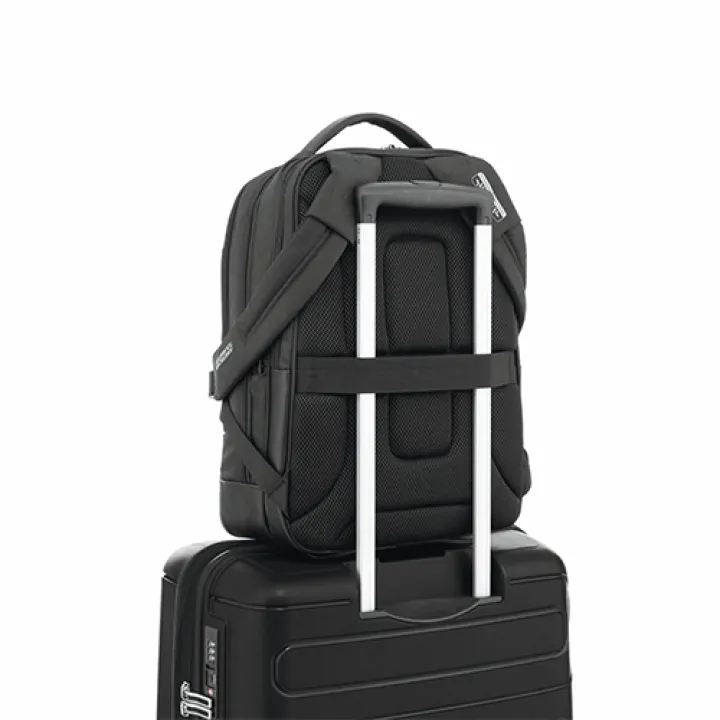 american tourister essex backpack