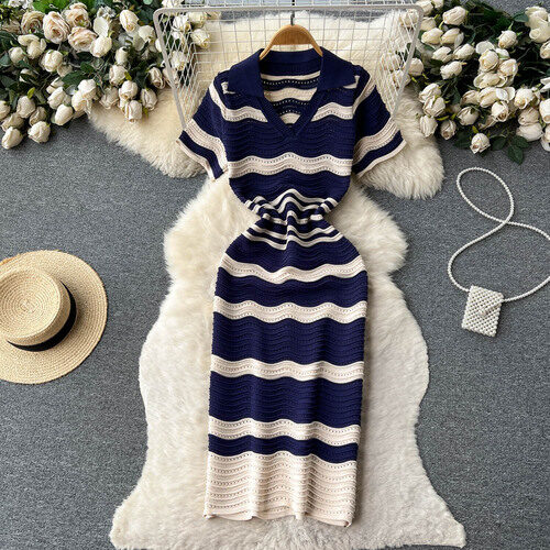 Polo neck short sleeve striped knit dress women's summer new bag hips look skinny niche openwork V-neck midi skirt