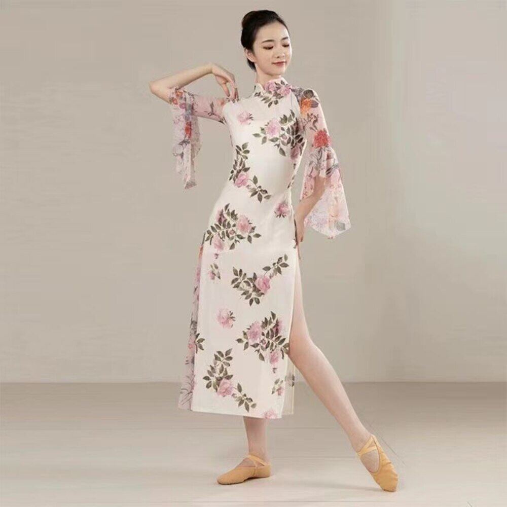 Traditional Qibao Cheongsam Clothing Ao Dai Vietnam Lavender Purple Qipao Dress Modern For Stage Women Chinese Dance Costume