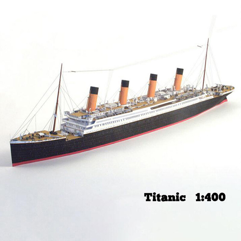 Mô hình tàu Titanic giấy: Hãy trổ tài làm mô hình tàu Titanic với chất liệu giấy độc đáo và mới lạ. Những chi tiết cực kỳ chân thật và sinh động sẽ khiến bạn phải thán phục. Đây là cơ hội để thử sức và cho ra một tác phẩm đẹp mắt và đầy ấn tượng.