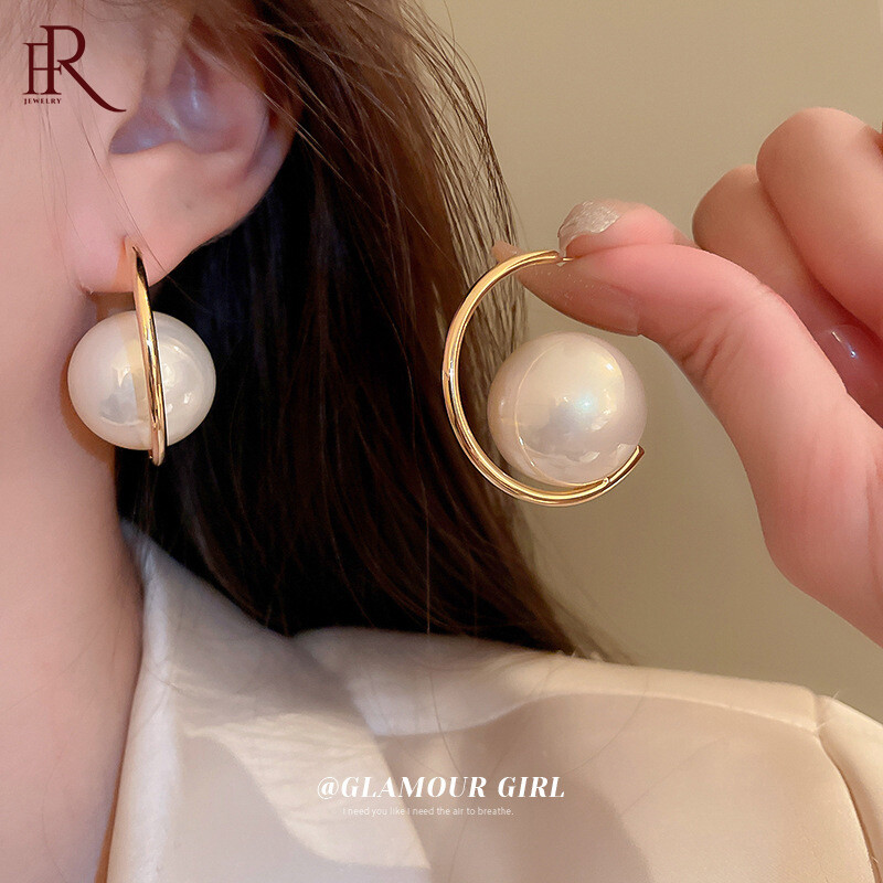 Frascati Korean Pearl Crescent Moon Circle Stud Earrings Minimalist Temperament Earrings For Women Party Jewelry