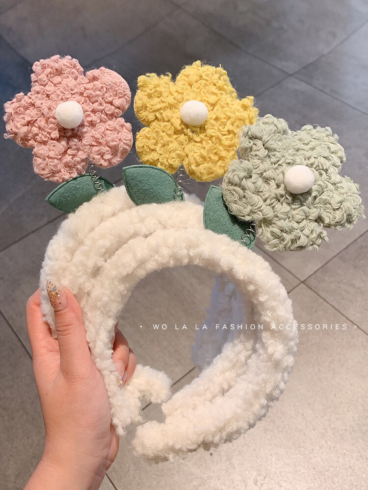Lovely Flower Headband