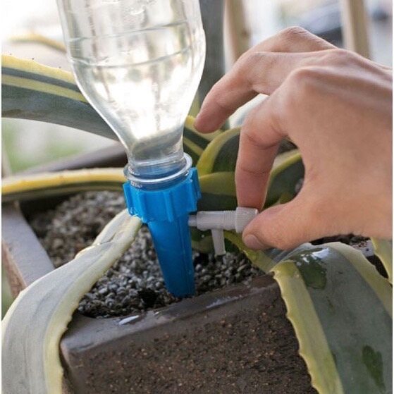 10pcs Auto Watering Device Automatic Drip Irrigation Plant Self Watering Kit Automatic Watering System Home Flower Garden Tool for Flower Pots Plants